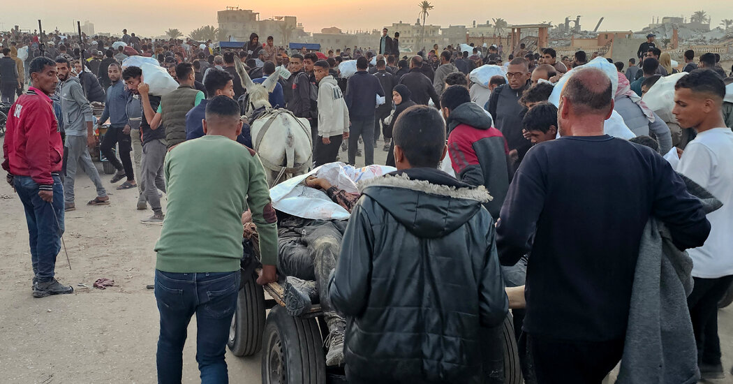 More Than 20 Killed Near Aid Distribution Site in Gaza, Health Officials Say