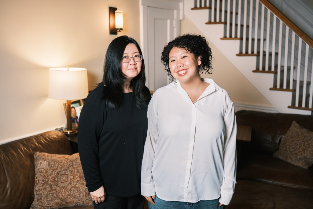 Sarahs mother Annie Siu, 51, left, and Sarah Lin, 18. 