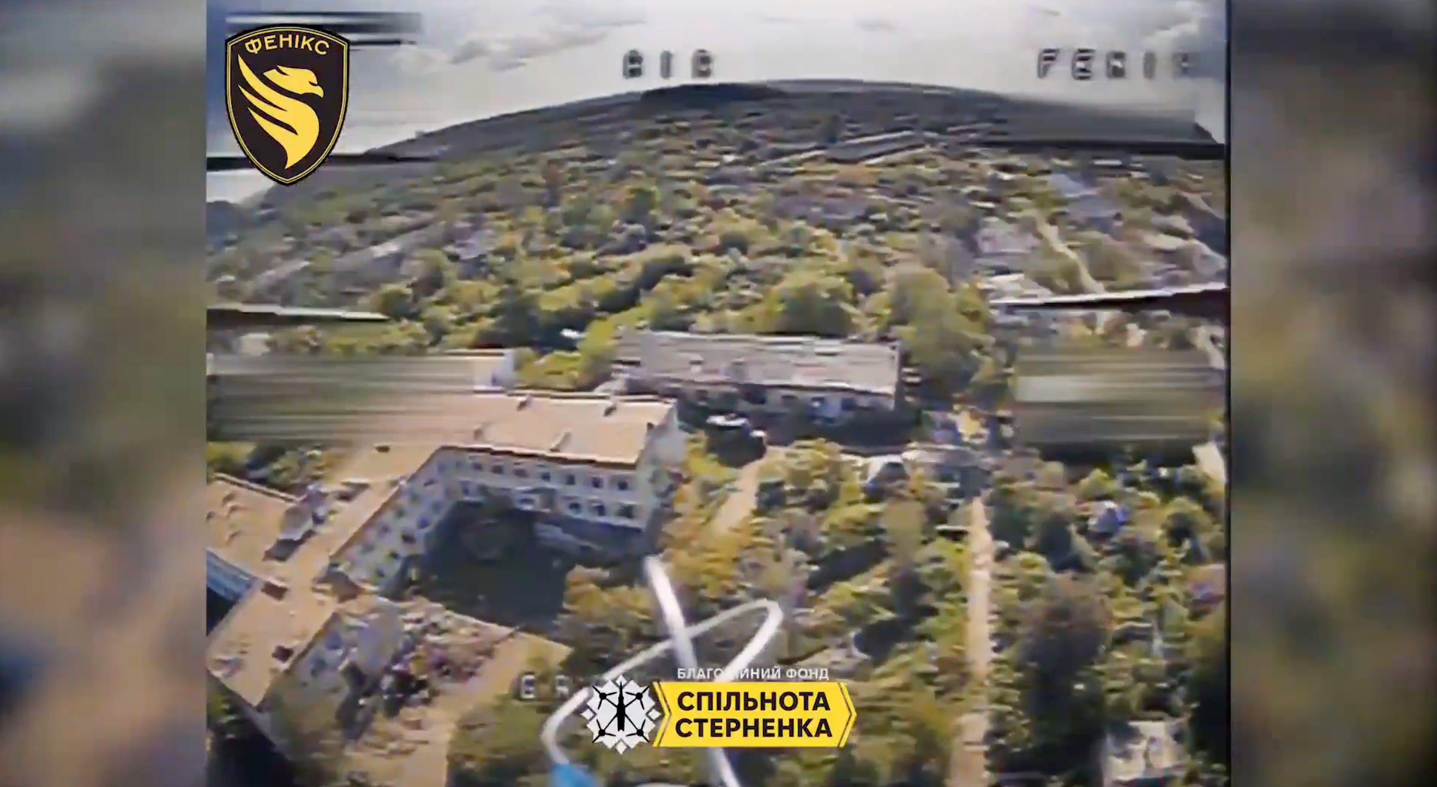 A Ukrainian FPV drone circles a Russian target.