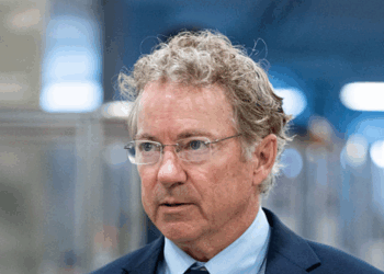 Exclusive — Rand Paul: Democrats are ‘Adrift,’ But Republicans Face Risks if Conservatives Veer from Principle