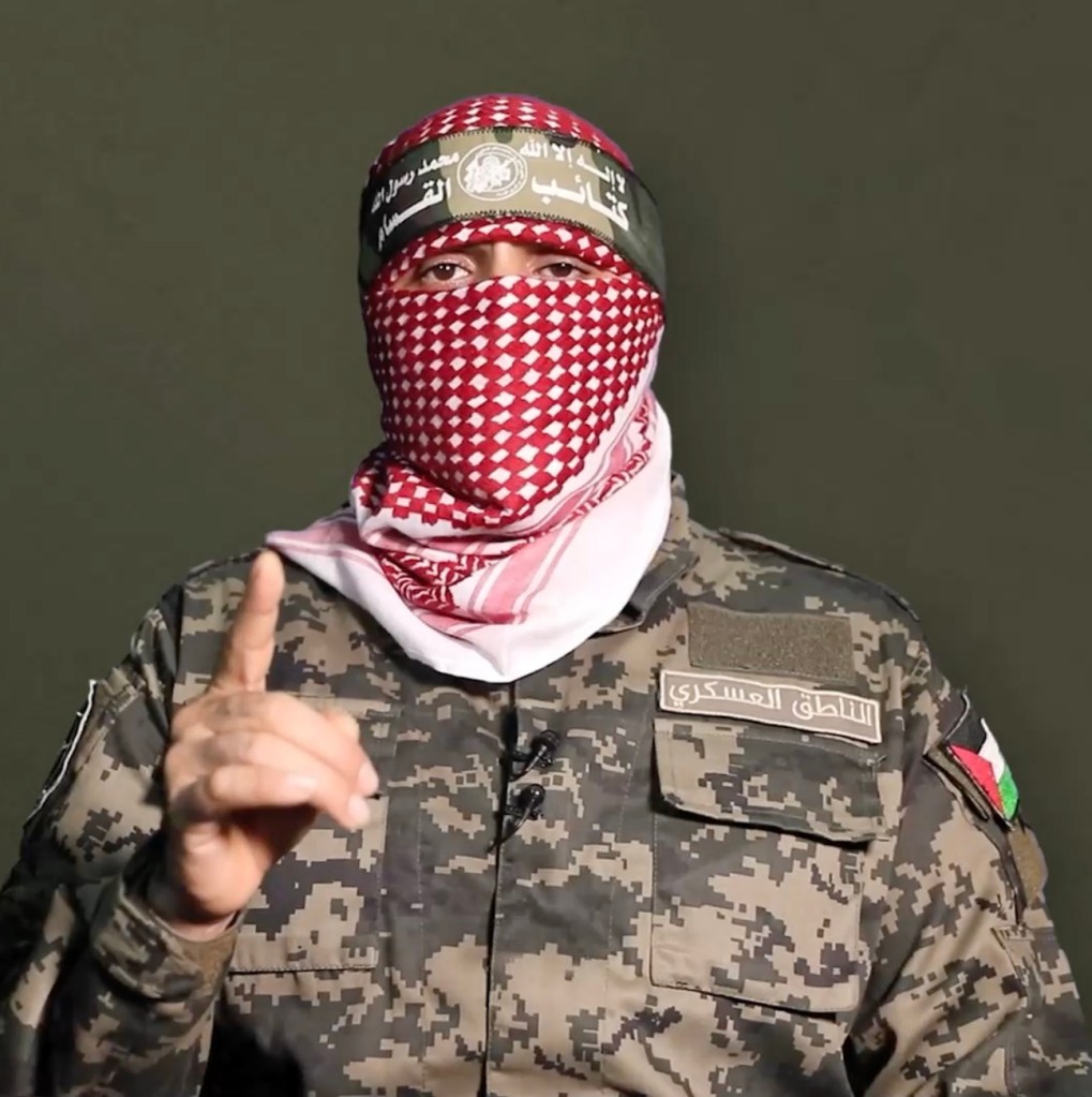 Abu Ubaida, military spokesman for the Al-Qassam Brigades, wears a red and white head scarf around his head.Only his eyes can be seen