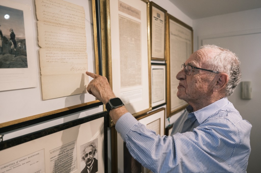 Alan Dershowitz