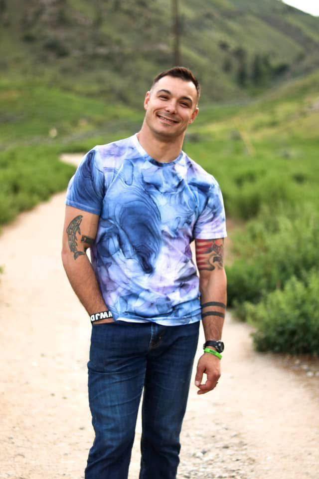 Photo of Travis Decker.