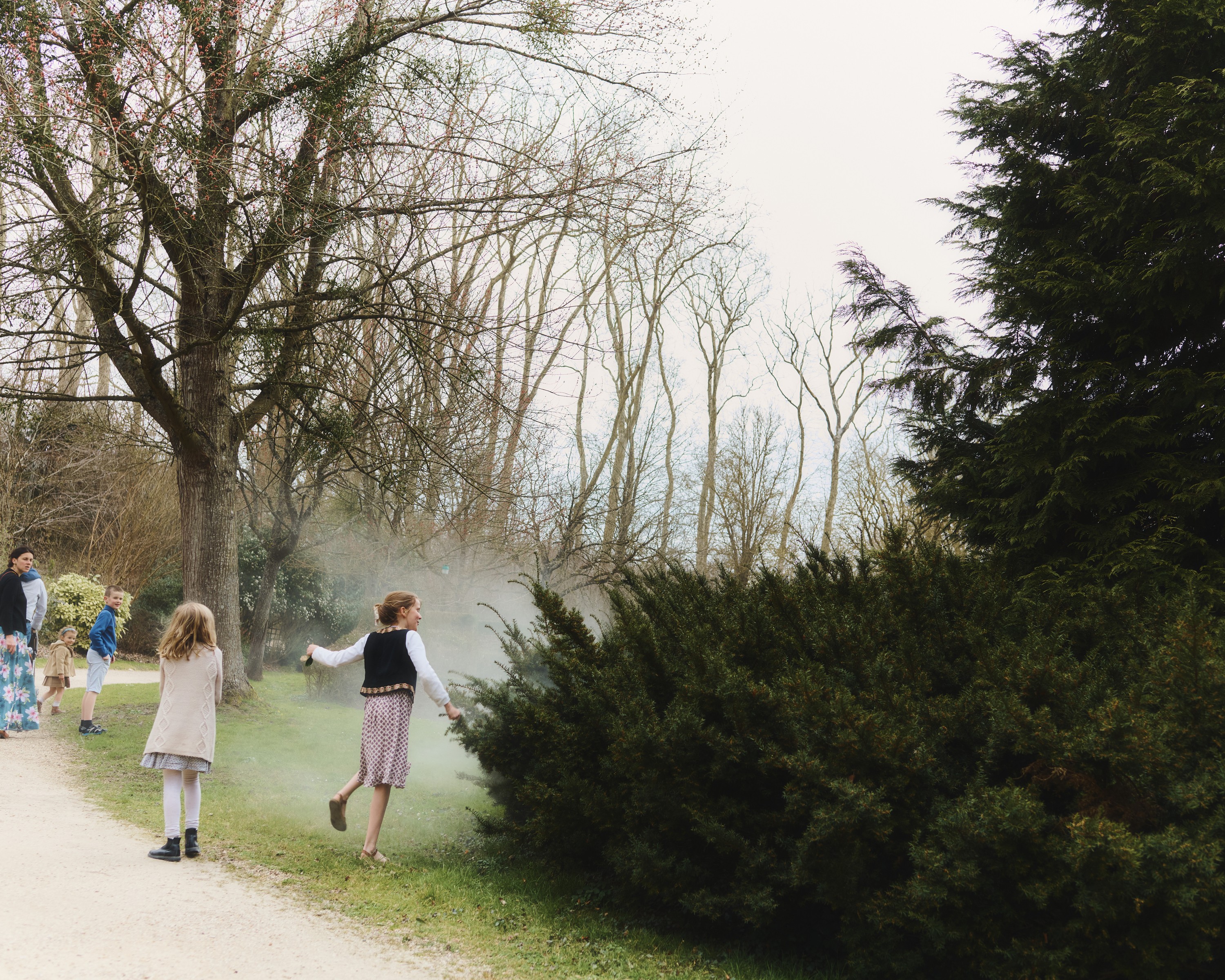 Picture of children at the garden at Versailles