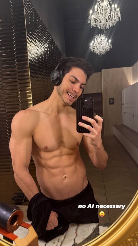 Nick Hissom