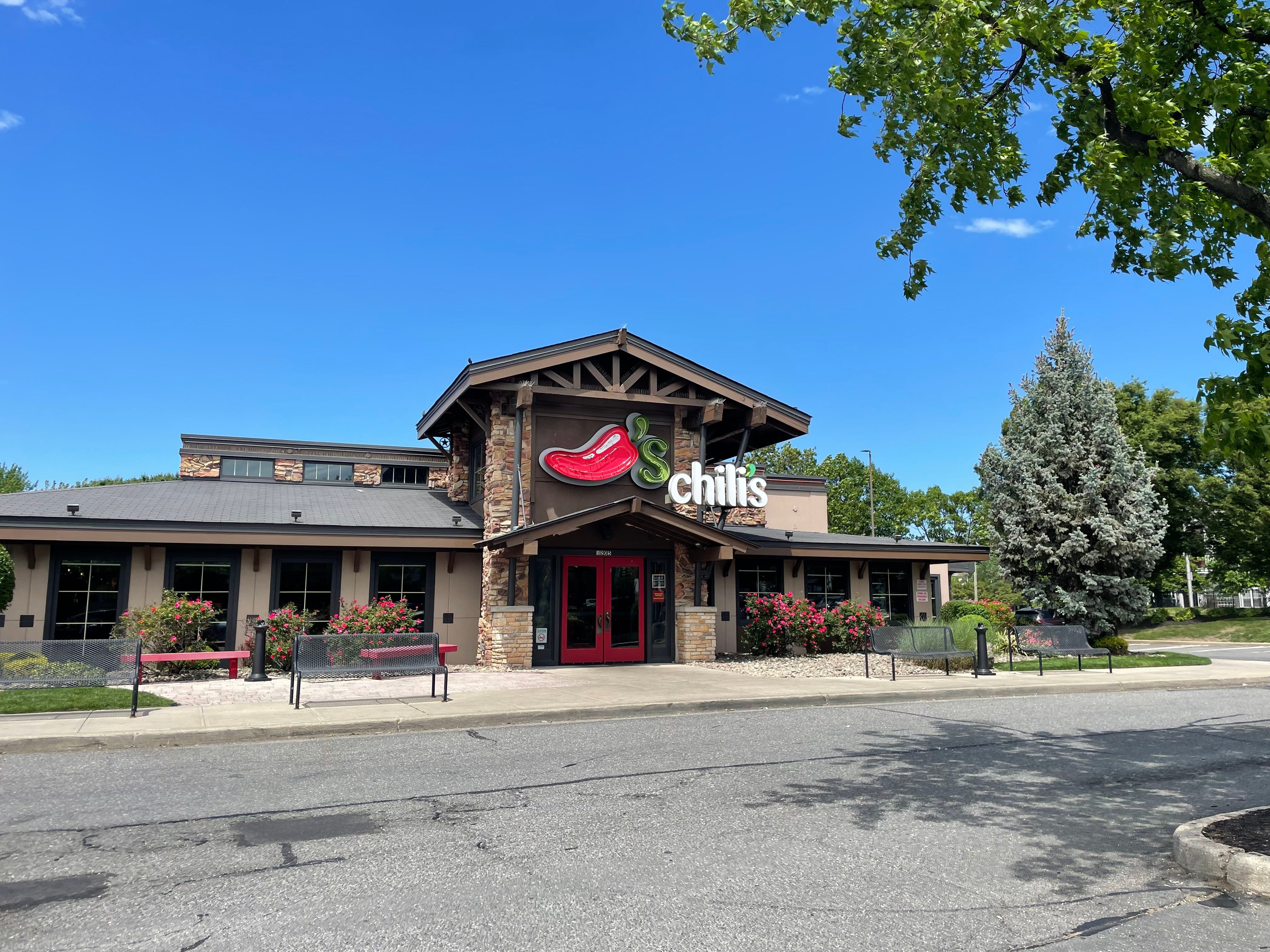Exterior of a Chili's