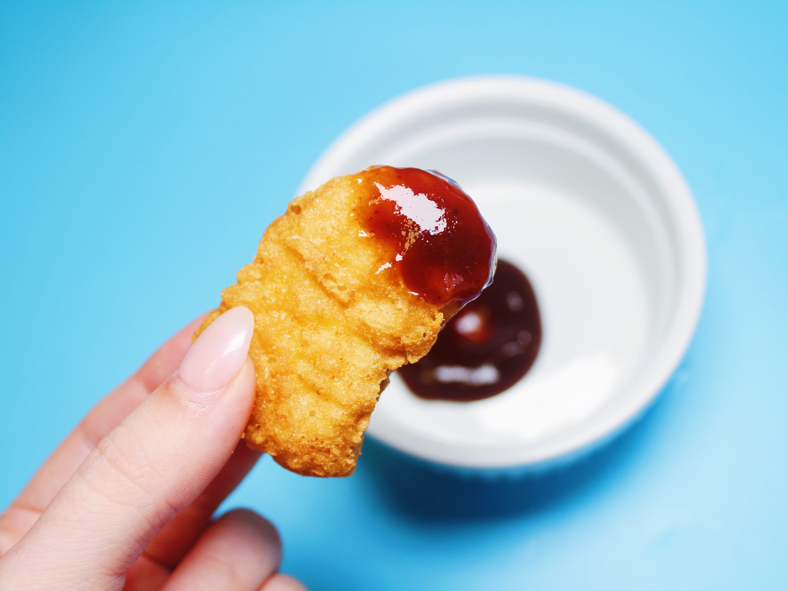 masterpiece barbecue sauce and chicken nugget