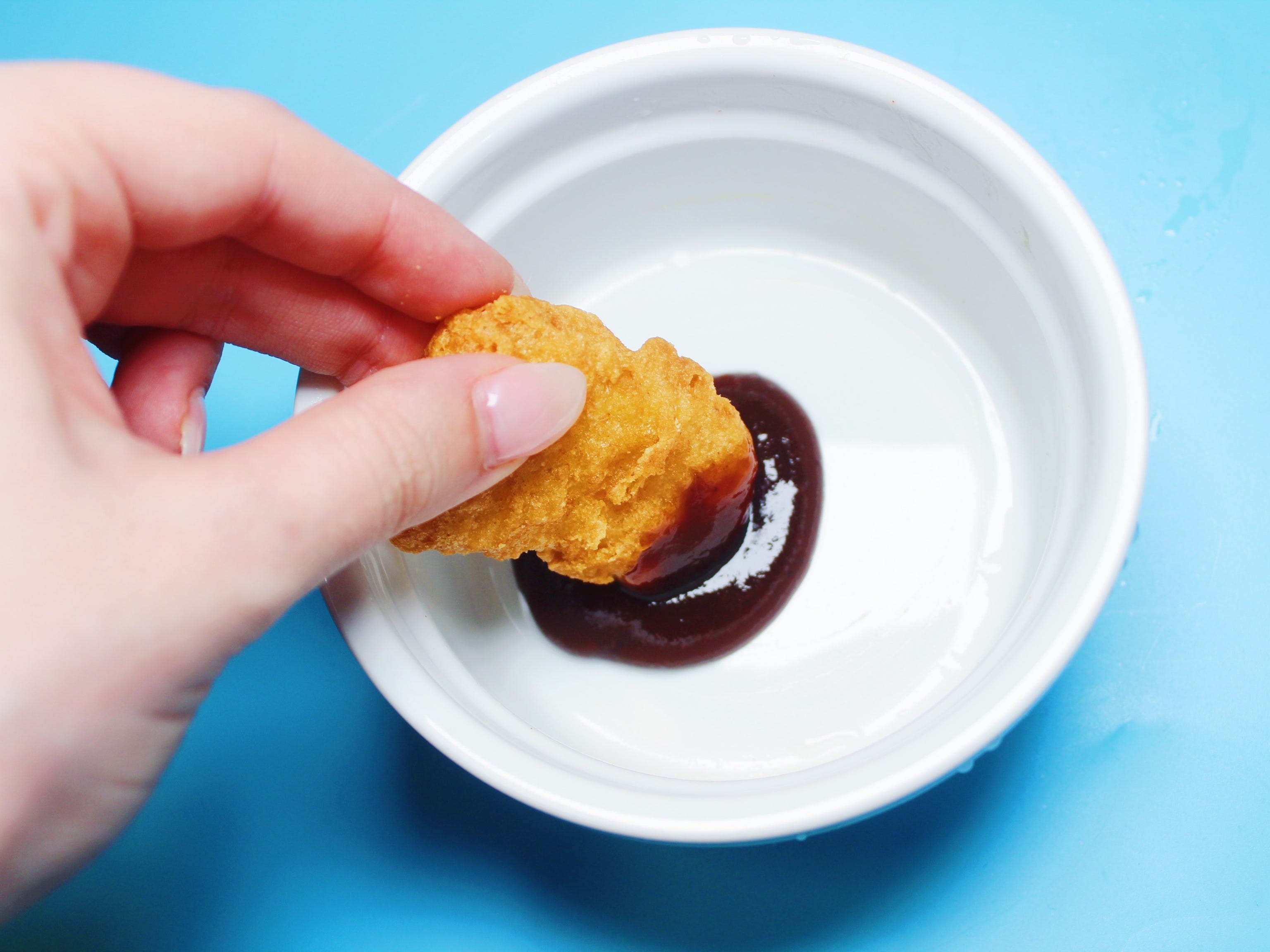 masterpiece barbecue sauce and chicken nugget