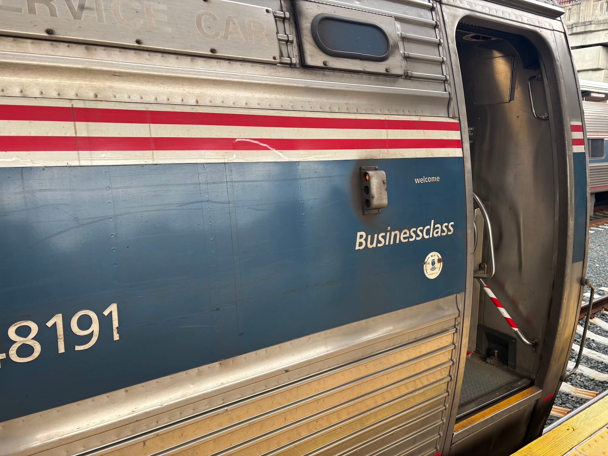 A Businessclass car on an Amtrak train.