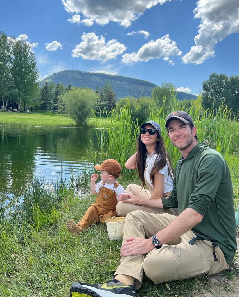 Olivia Munn and John Mulaney with their son, Malcolm.