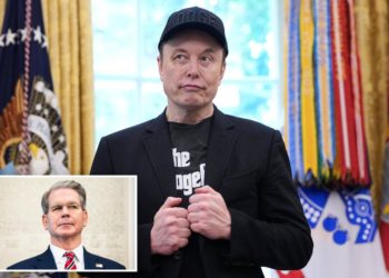 Elon Musk body-checked Treasury Secretary Scott Bessent ‘like a rugby player’ during fiery clash at White House: report