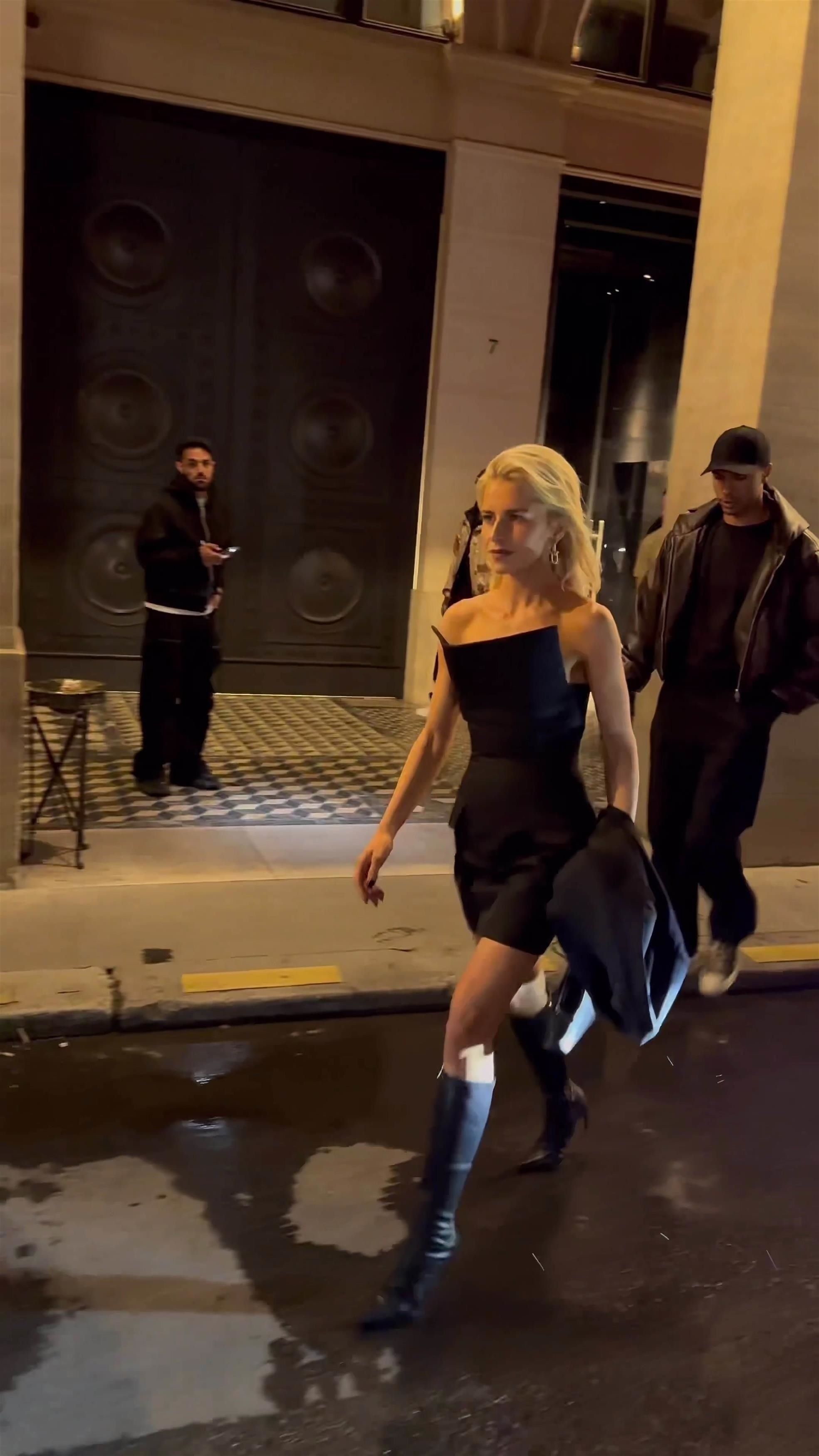 Caro Daur leaves a Paris club.