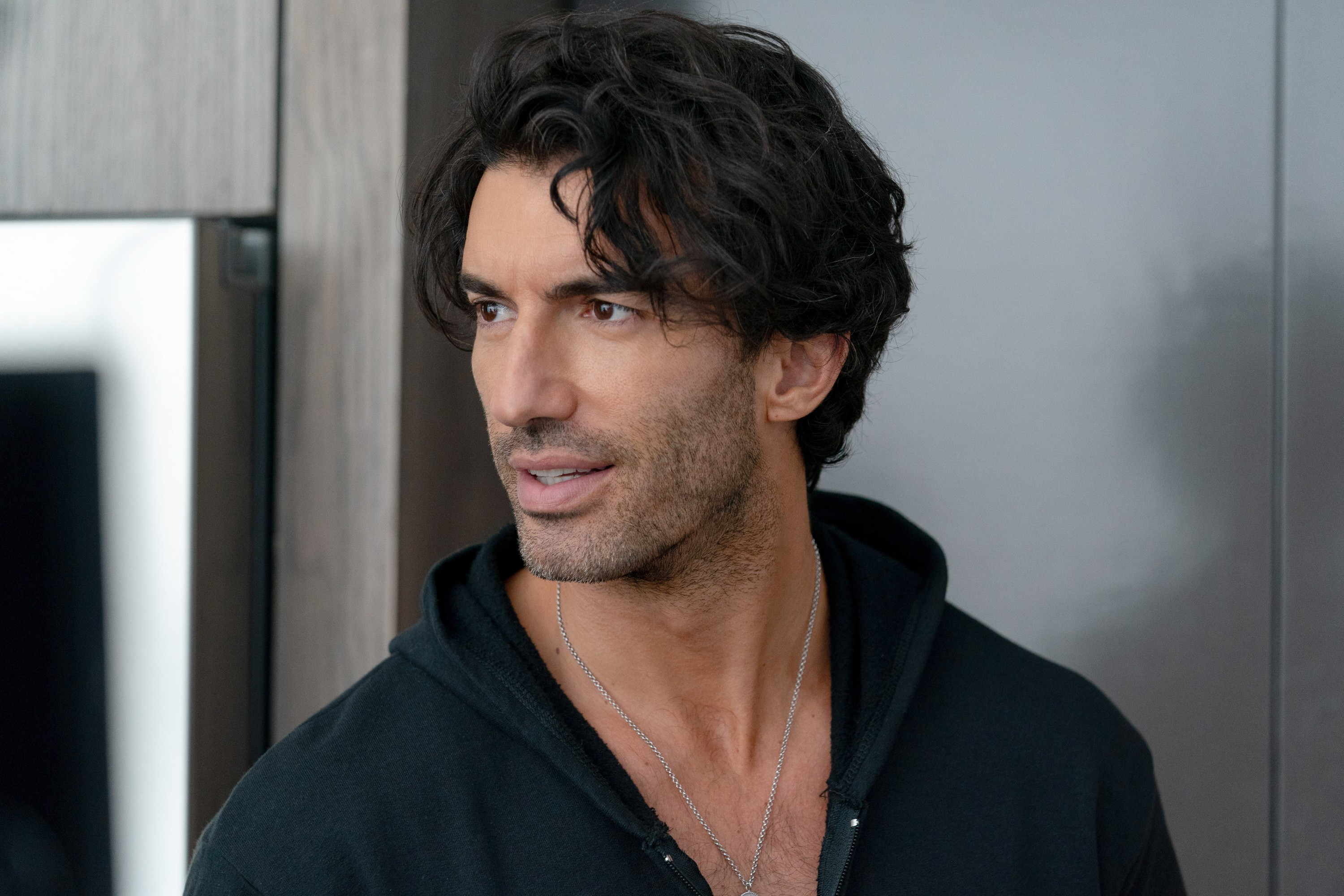 Justin Baldoni.
