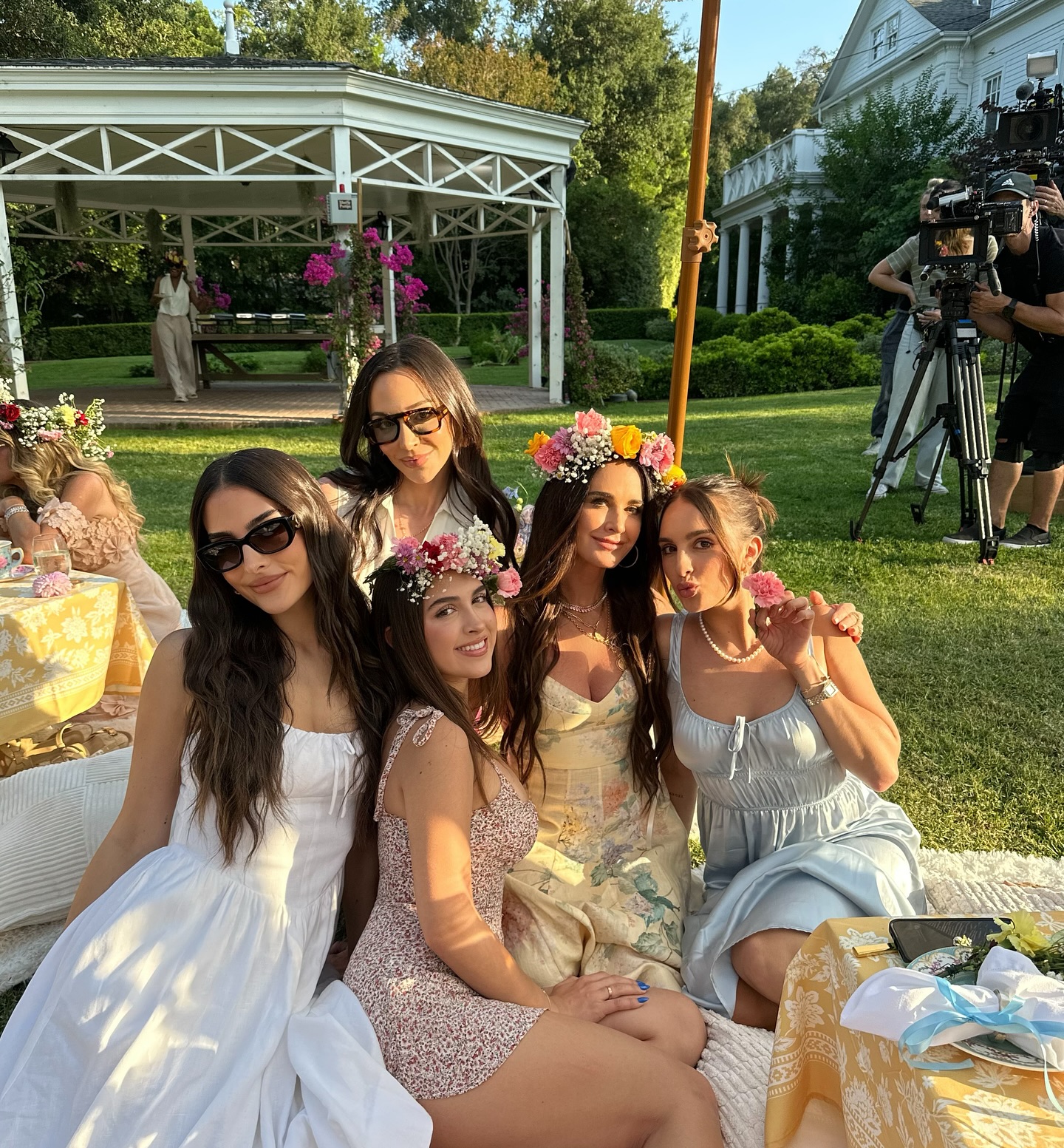Kyle Richards shares a sweet family shot with her daughters.