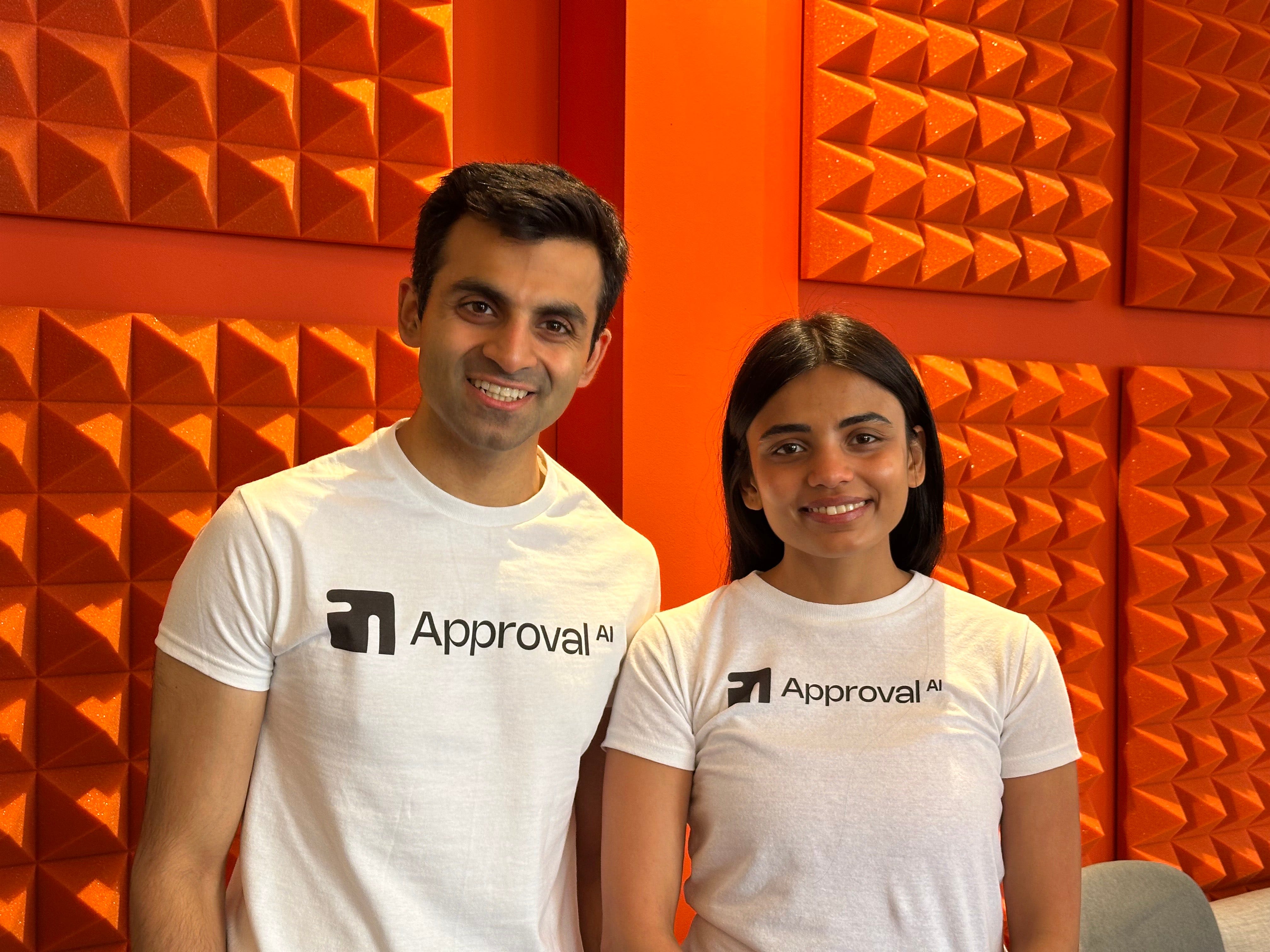 Approval AI co-founders Arjun Lalwani and Helly Shah