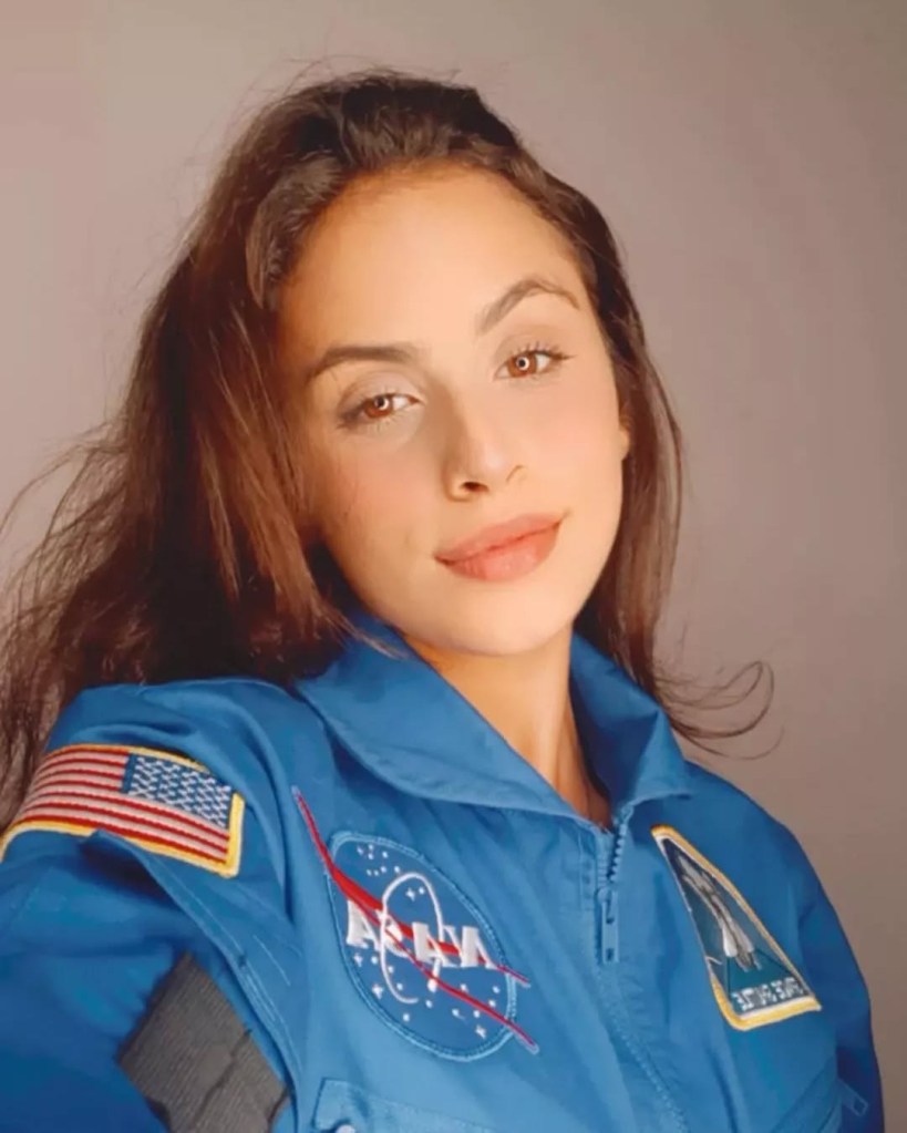 The glamorous tech influencer, who has 154,000 followers, says she is Brazil's first female astronaut.