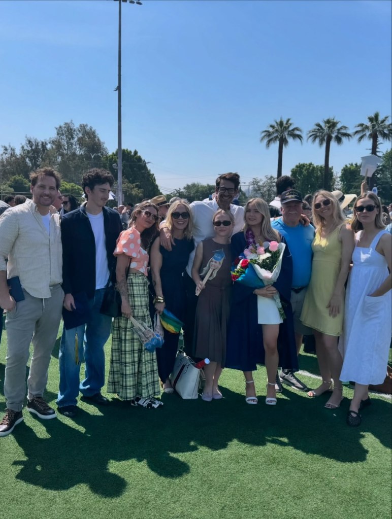 Lily Anne Harrison, Peter Facinelli and Jennie Garth with kids via Instagram in June 2025