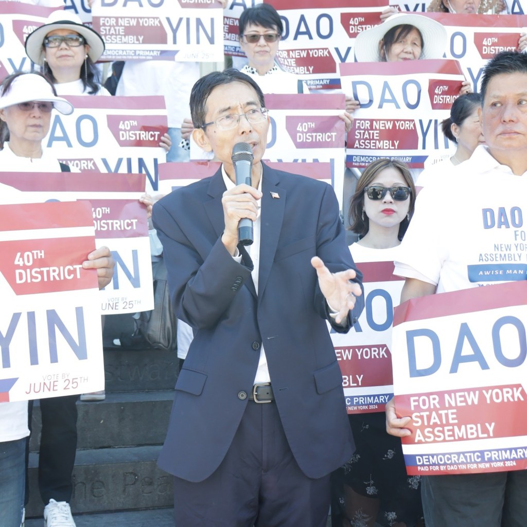Dao Yin campaigning for New York State Assembly.