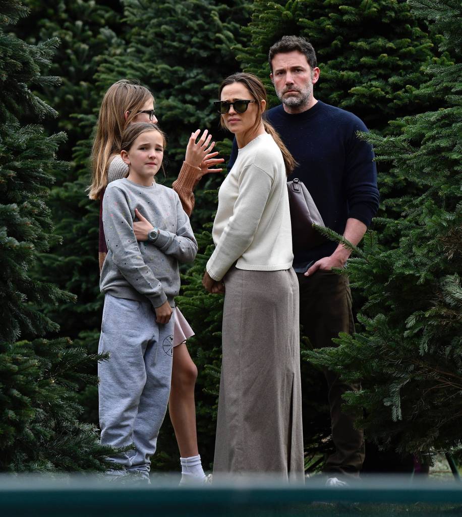 Ben Affleck and Jennifer Garner with the kids picking a Christmas tree in December 2019