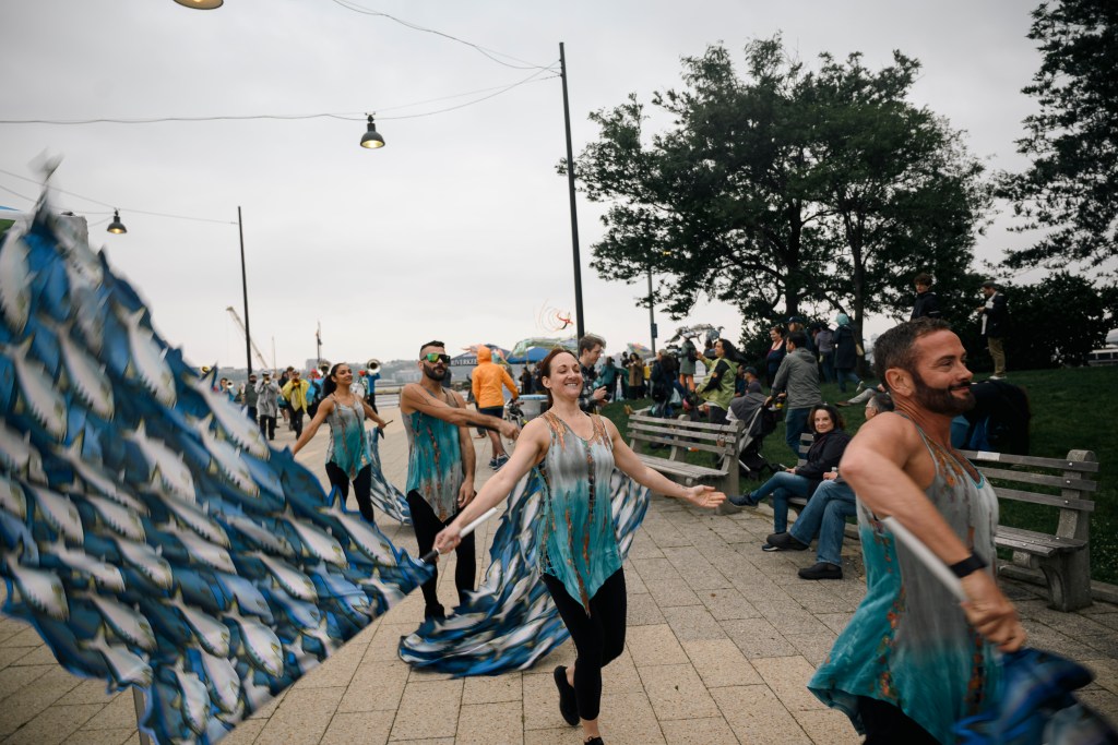 Fish-themed dancers in the parade.
