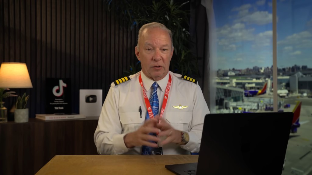 Pilot Steve Schreiber broke down a clearer video with audio from the aircraft moments before it crashed, killing 241 people on board and at least 29 on the ground.