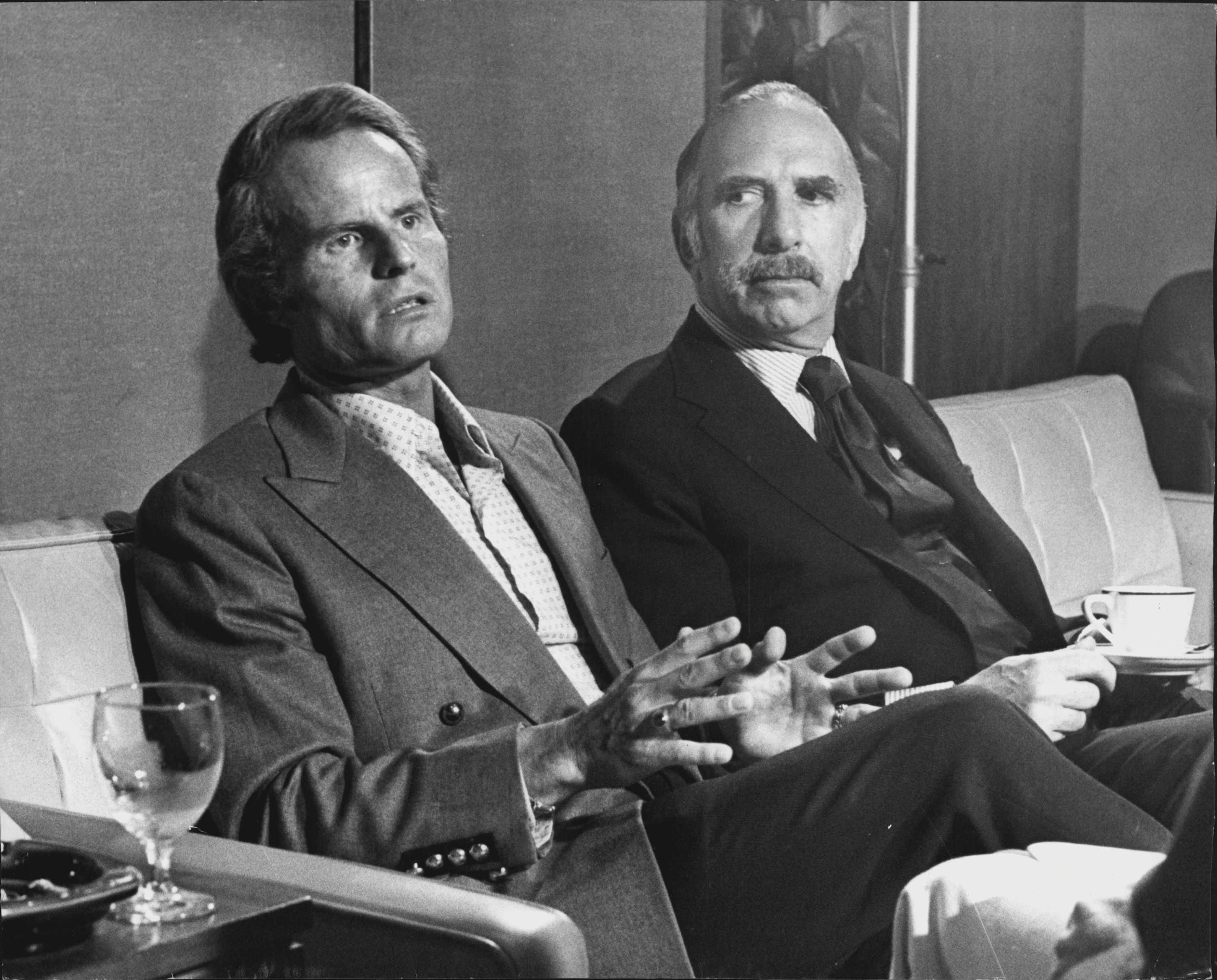 Jaws producers Richard Zanuck (left) and David Brown (right) at a press conference.