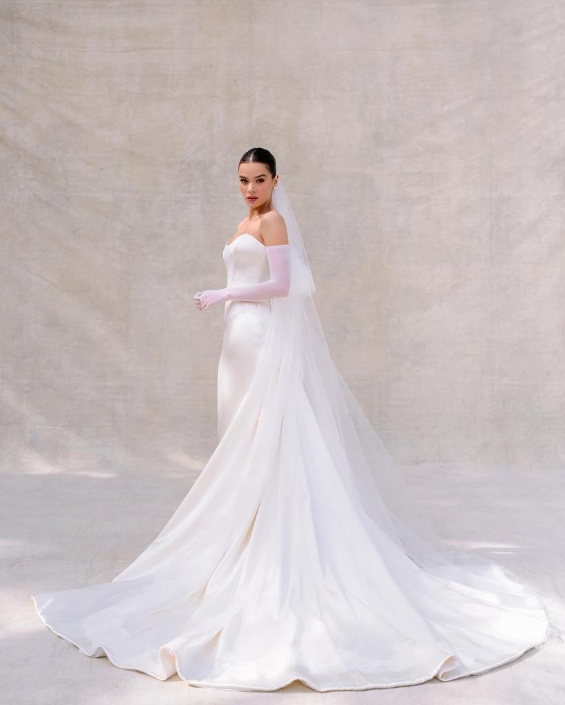 Hailee Steinfeld on her wedding day.