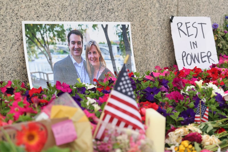 Memorial for Melissa and Mark Holtman