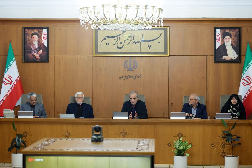 Iranian President Masoud Pezeshkian chairs a cabinet meeting.