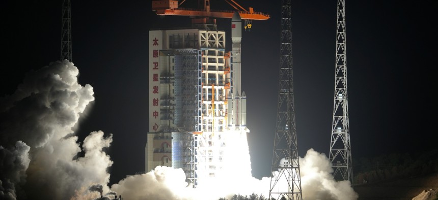 A modified Long March-6 carrier rocket carrying a group of low Earth orbit satellites blasts off from the Taiyuan Satellite Launch Center in north China's Shanxi Province on June 6, 2025.