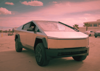 ‘Defective’ Cybertruck Design Turned a Crash Into a Cremation, Lawsuit Alleges
