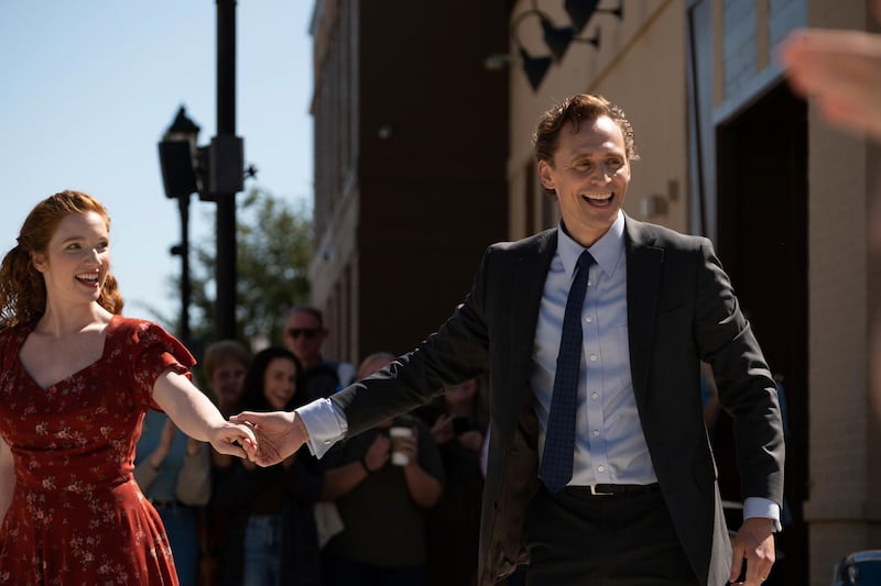 Annalise Basso and Tom Hiddleston.