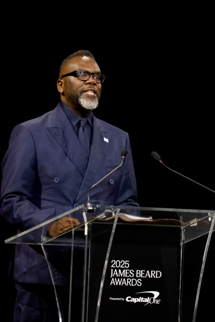 Mayor Brandon Johnson speaking at the 2025 James Beard Awards.