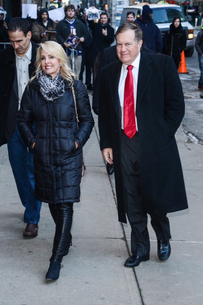 Bill Belichick (R) and Linda Holliday