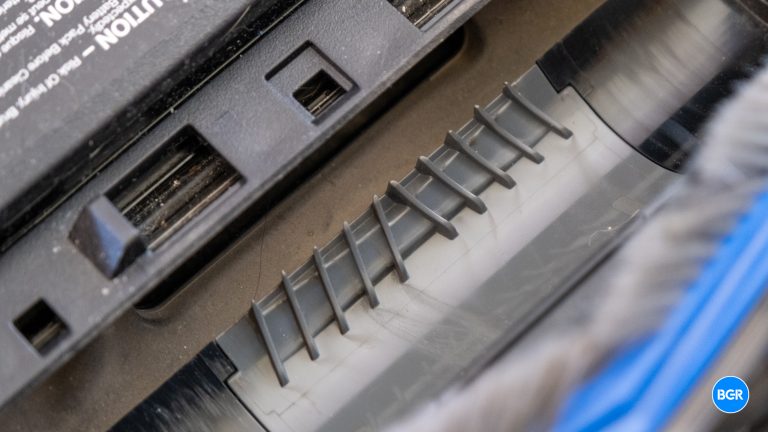 Comb inside the Ecovacs Deebot X9 Pro Omni