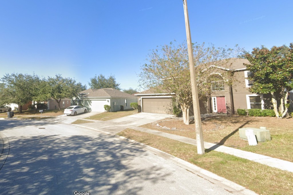 The breakin happened at a residential home in Davenport, Florida on June 9, 2025.