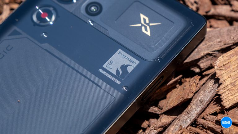Snapdragon logo on the back of the RedMagic 10S Pro