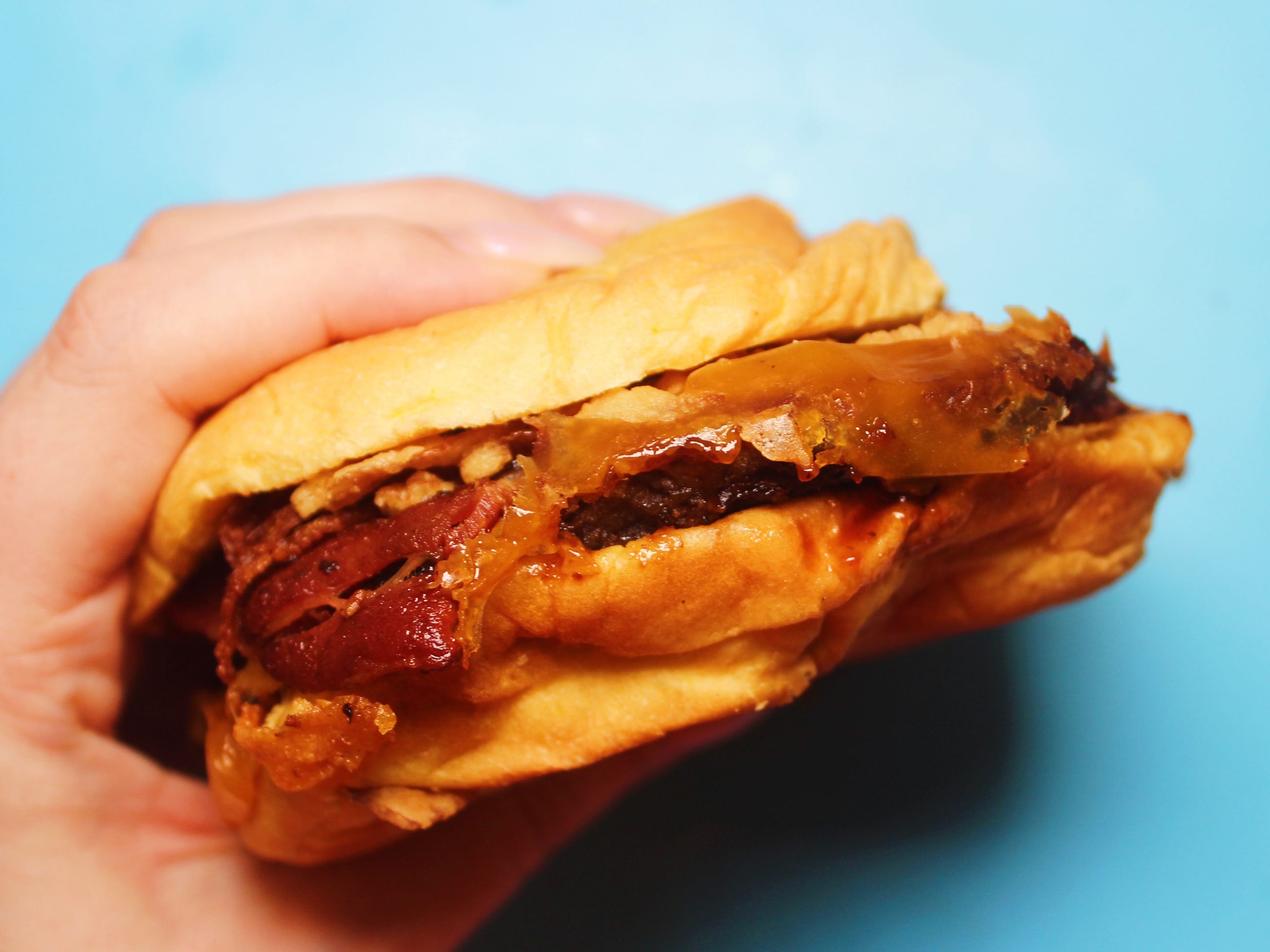 smashburger bbq cheeseburger
