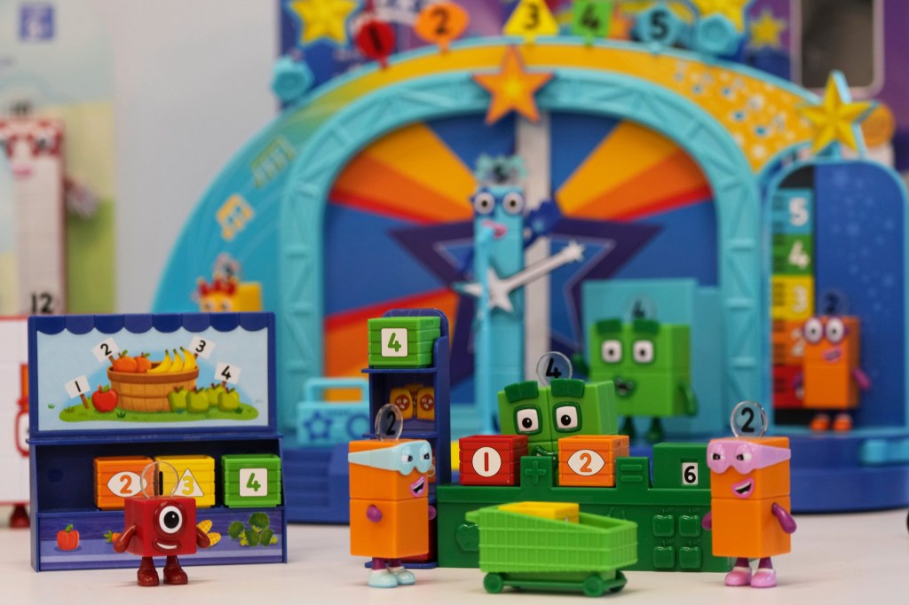 Children's number learning toy set.