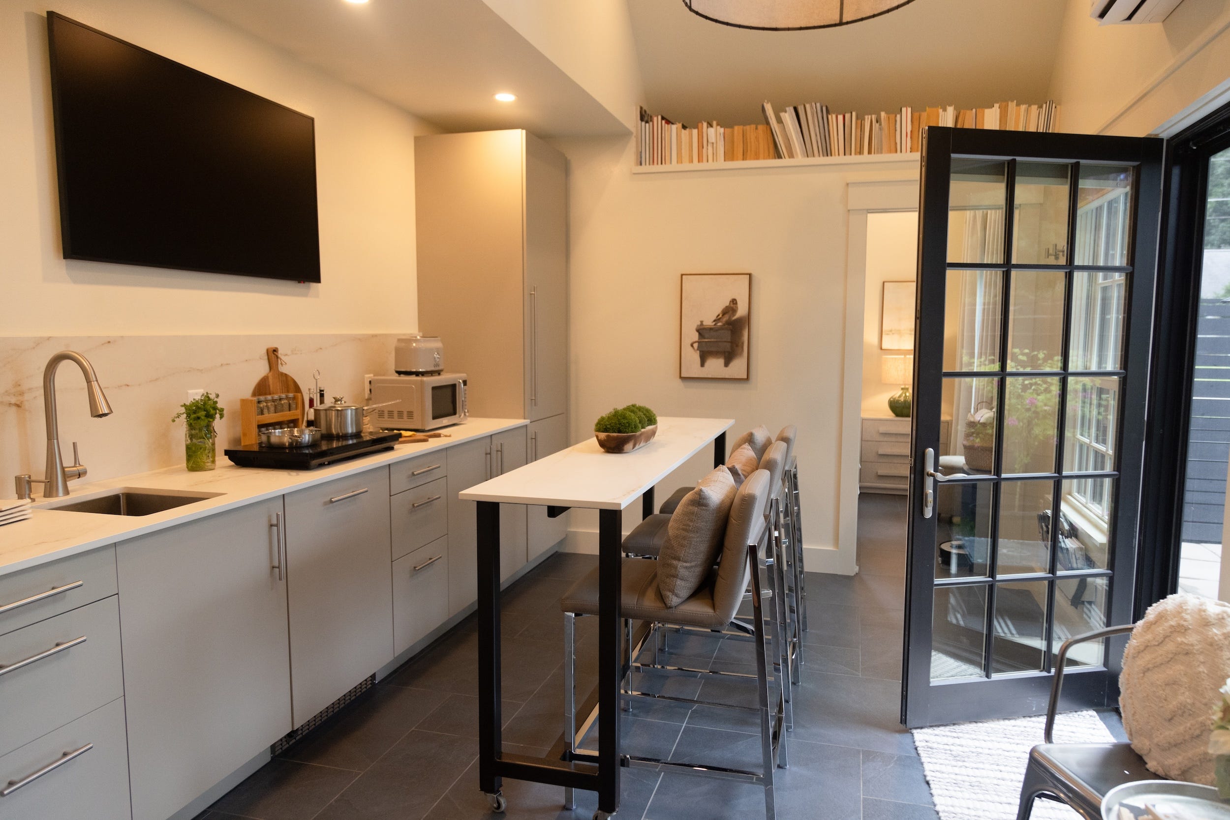 A newly renovated kitchen.