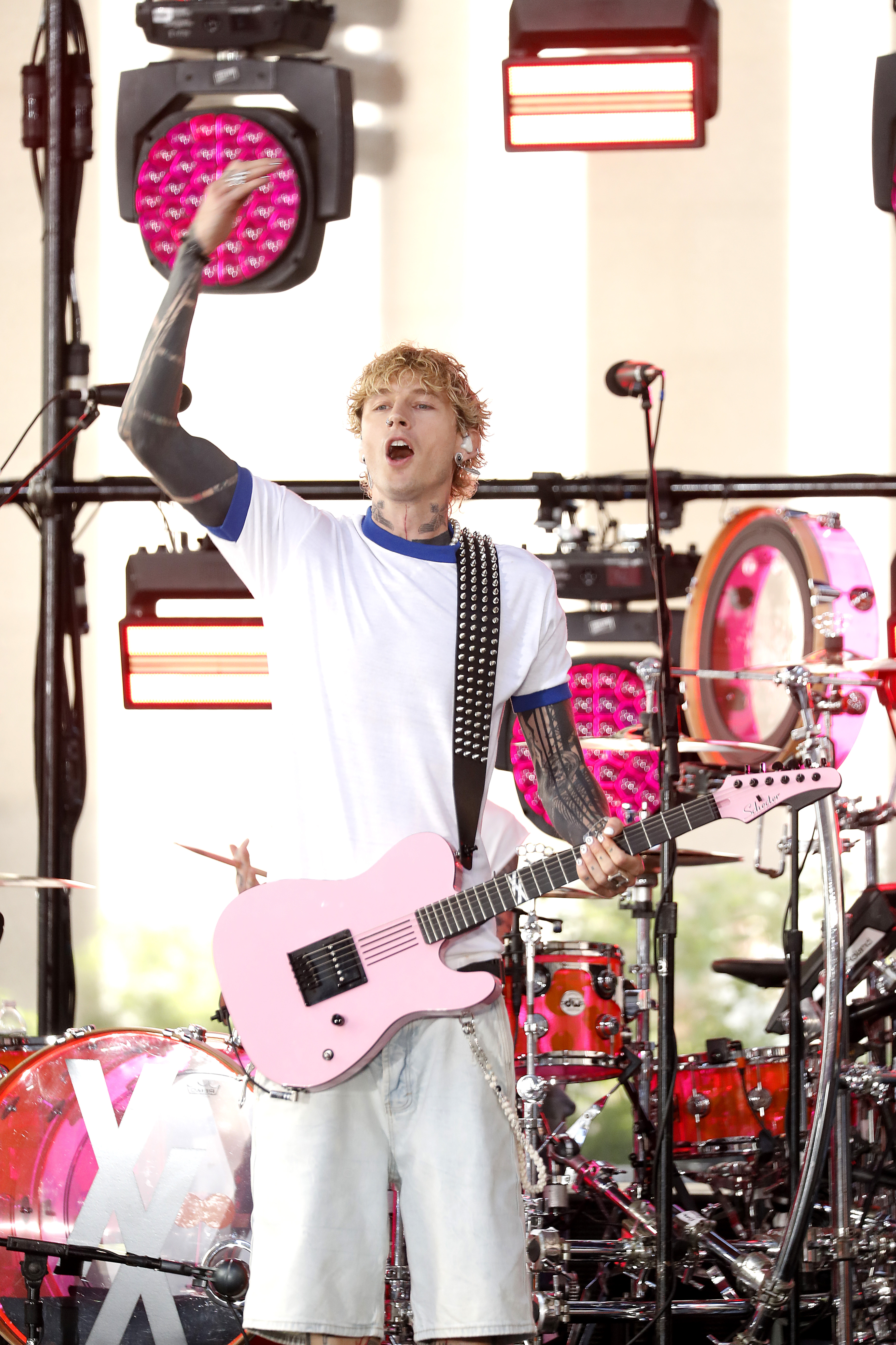 MGK