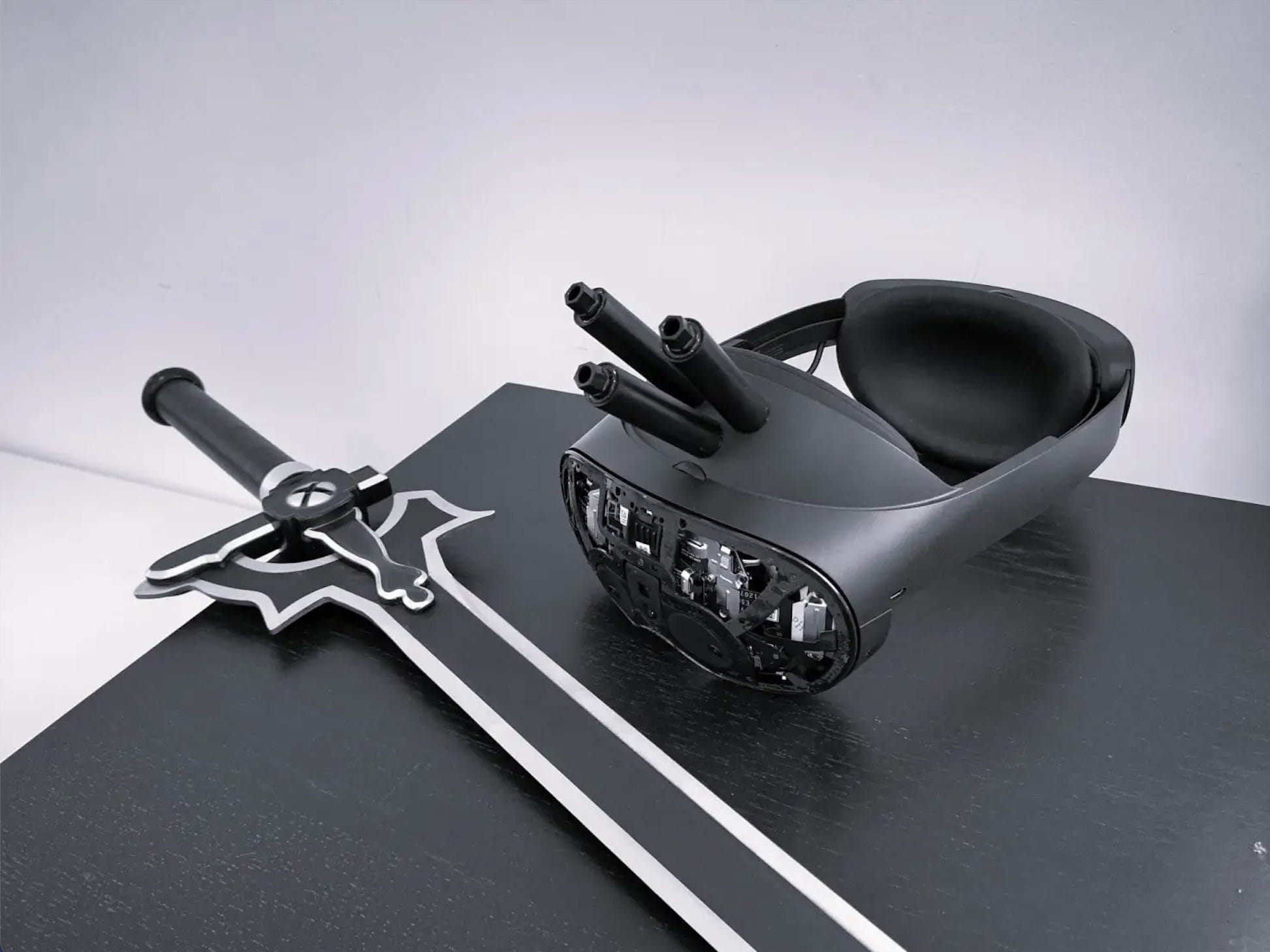 Palmer Luckey's NerveGear headset sitting on a black desk