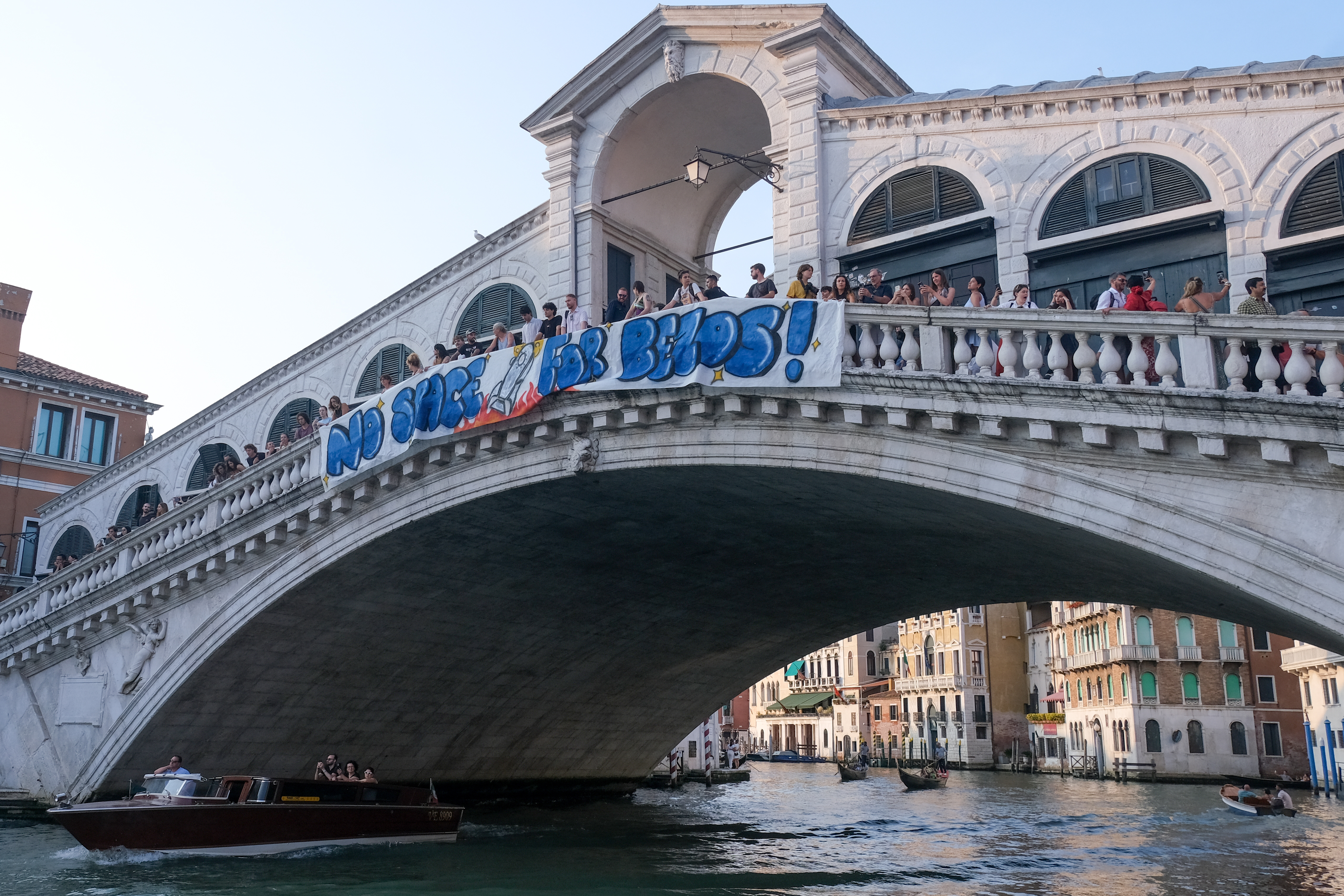 Jess Bezos Protesters in Venice in 2025