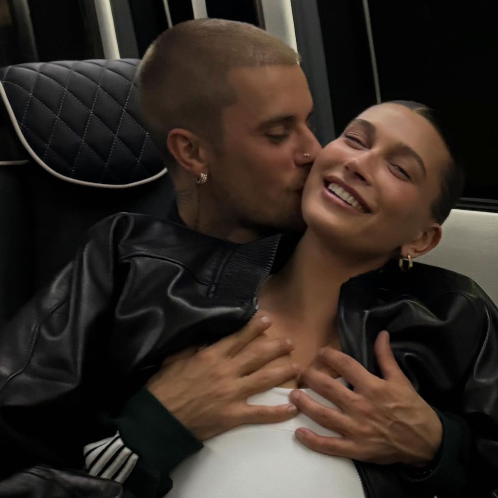 Justin Bieber hugging Hailey Bieber.