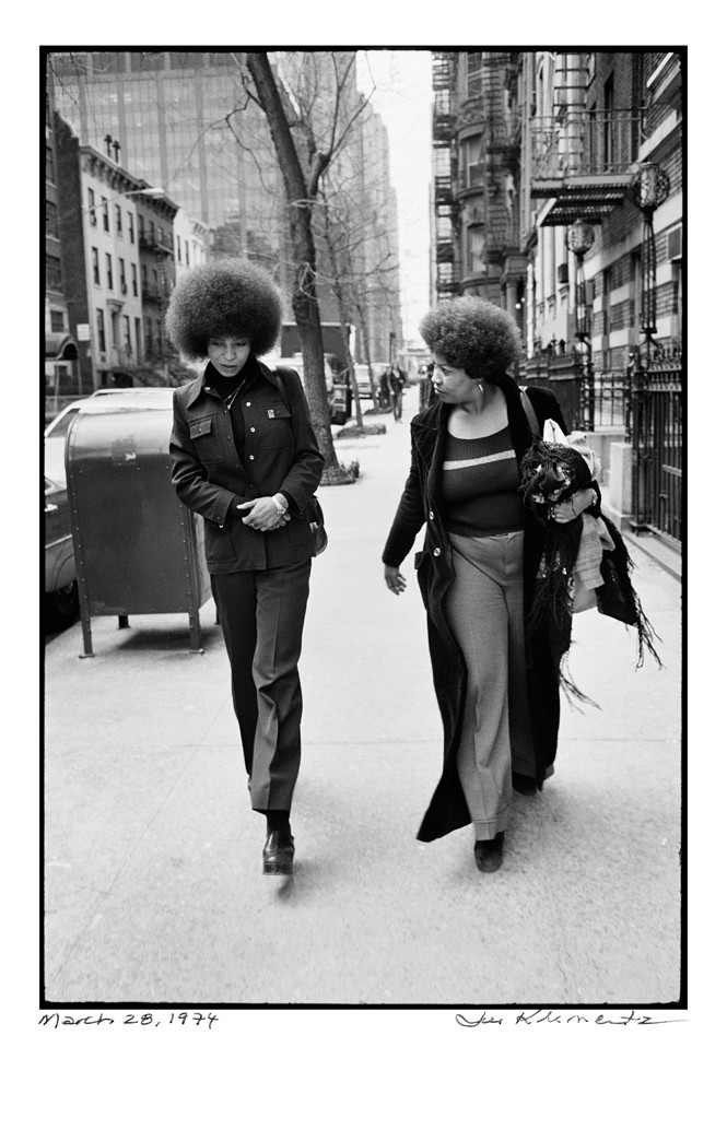Angela Davis and  Toni Morrison in  New York City (Jill Krementz)