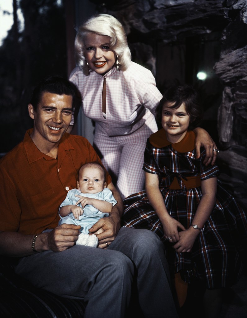 Jayne Mansfield, Mickey Hargitay and kids