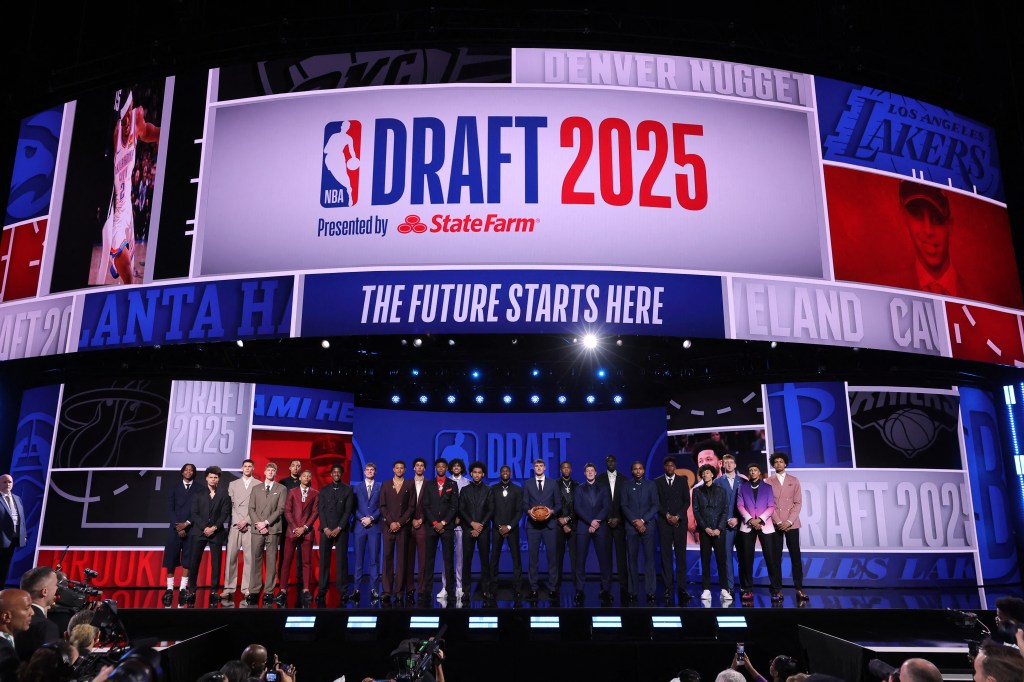 2025 NBA Draft class group photo.