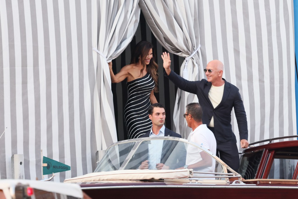 Lauren Sánchez and Jeff Bezos in Venice Wednesday
