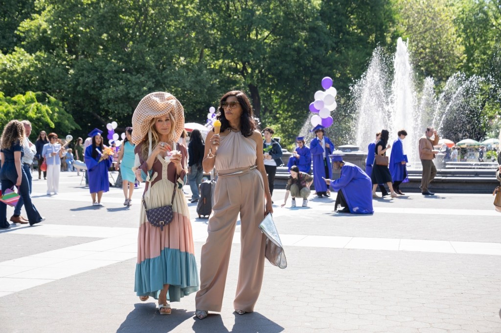 Sarah Jessica Parker and Sarita Choudhury filming And Just Like That