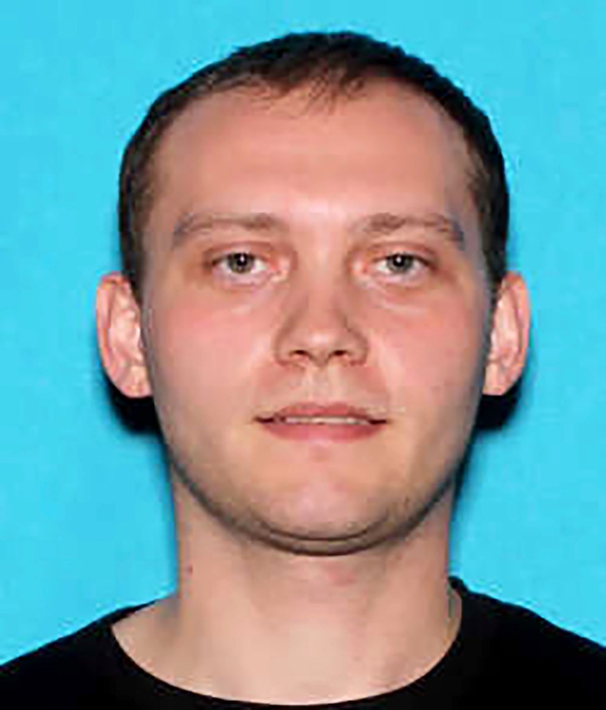 Driver's license photo of Brian Anthony Browning.